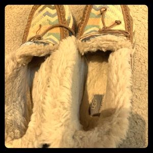 Ugh slipper with hard soles